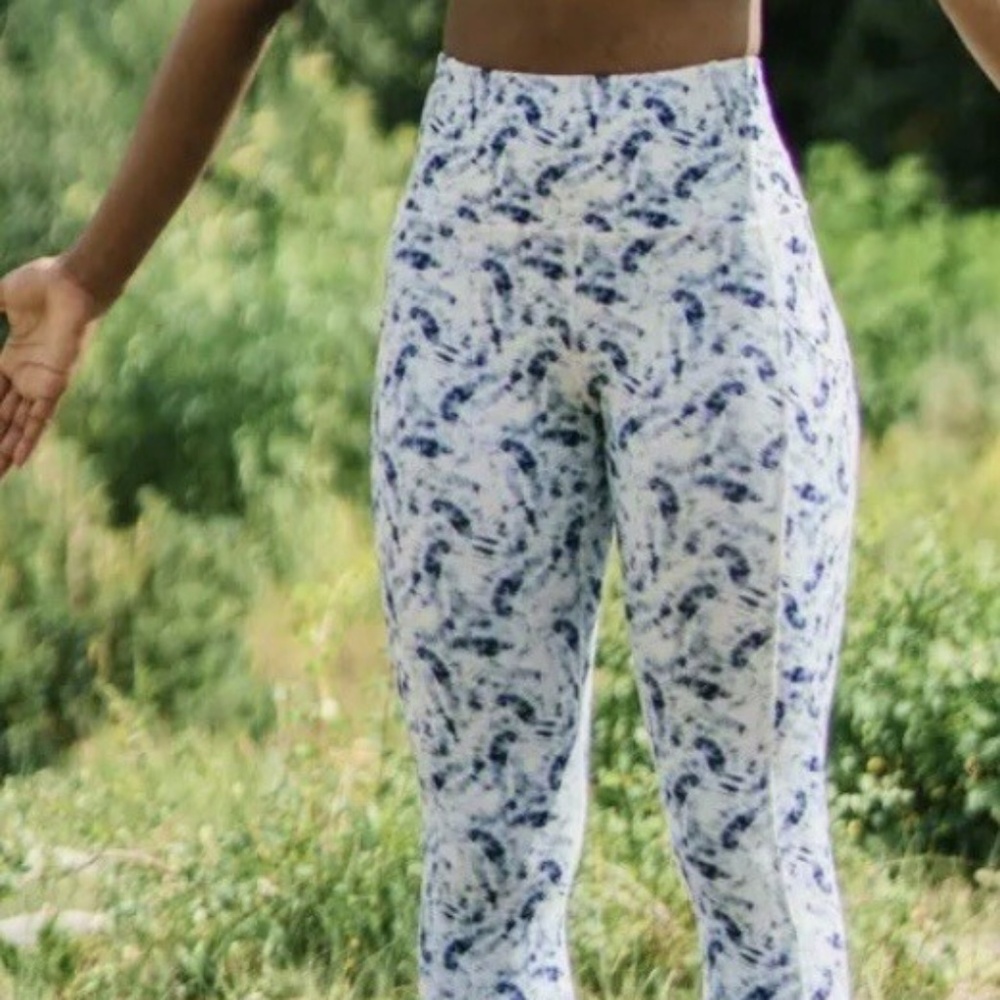 ZYIA Active Storm Brushed Hendrix Criterion 7/8 Leggings in Size 7/8 Size 6-8